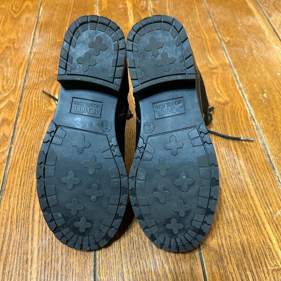 Michael Kors Reggie Size 2 Girls Youth Black Combat Lace Up Boots - Picture 8 of 8